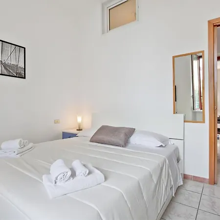 Cenisio Brilliant Flat Apartment